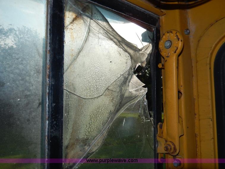 image for item I4375 1960 Caterpillar 12 Road Patrol Series E motor grader