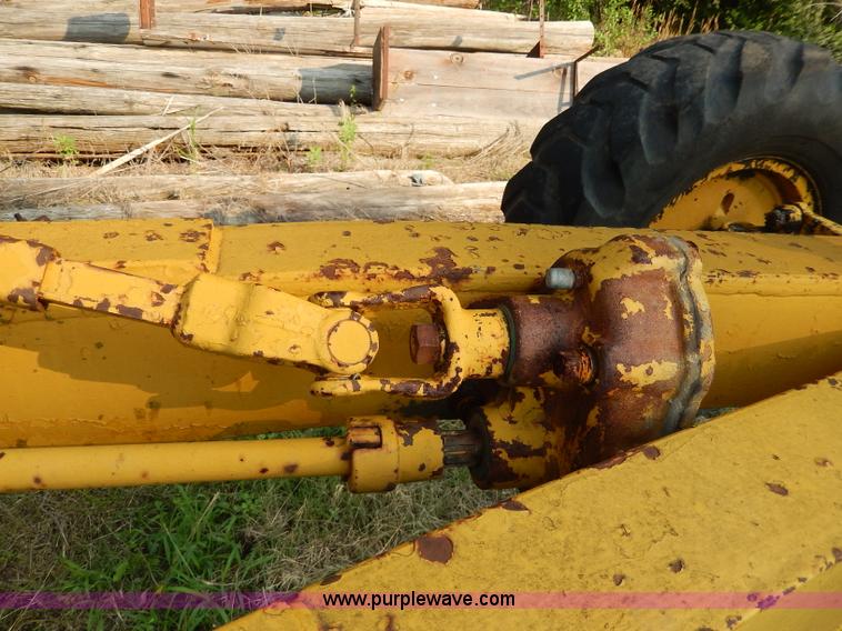image for item I4375 1960 Caterpillar 12 Road Patrol Series E motor grader
