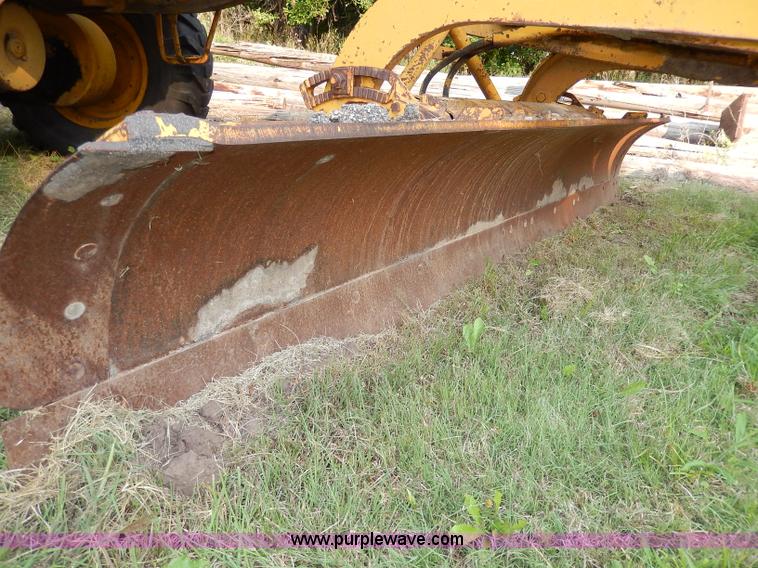 image for item I4375 1960 Caterpillar 12 Road Patrol Series E motor grader