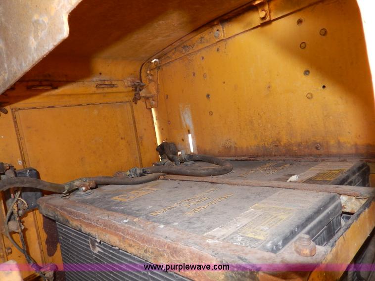 image for item I4375 1960 Caterpillar 12 Road Patrol Series E motor grader