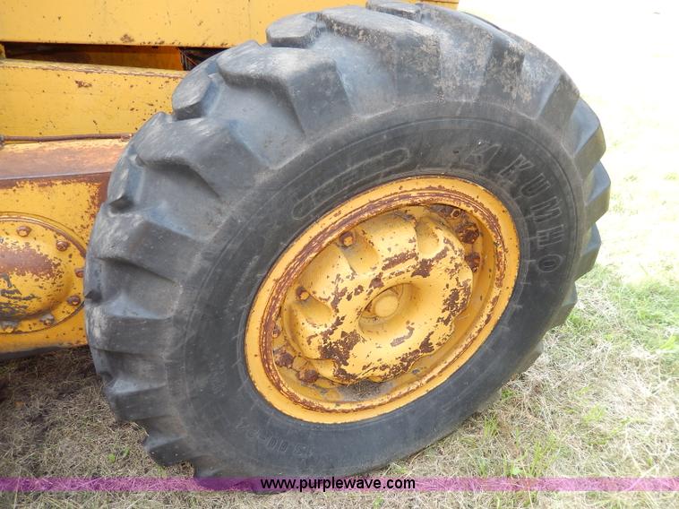 image for item I4375 1960 Caterpillar 12 Road Patrol Series E motor grader