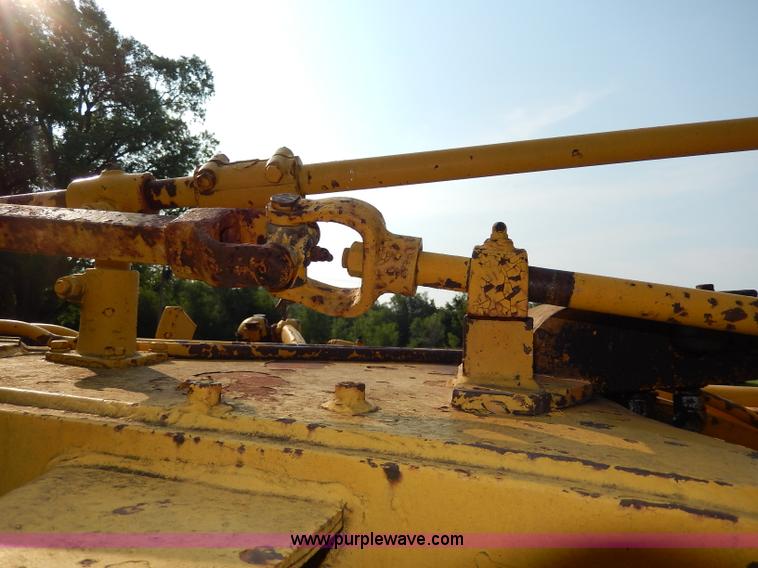 image for item I4375 1960 Caterpillar 12 Road Patrol Series E motor grader