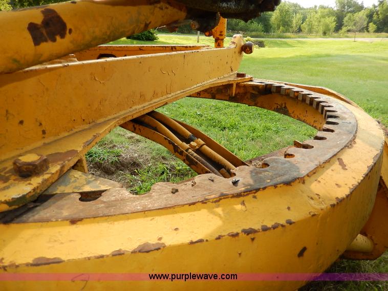 image for item I4375 1960 Caterpillar 12 Road Patrol Series E motor grader