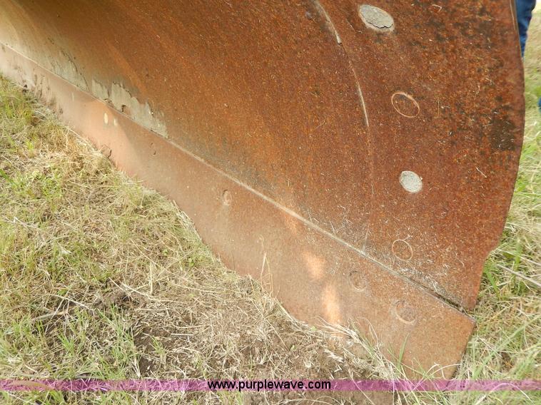 image for item I4375 1960 Caterpillar 12 Road Patrol Series E motor grader