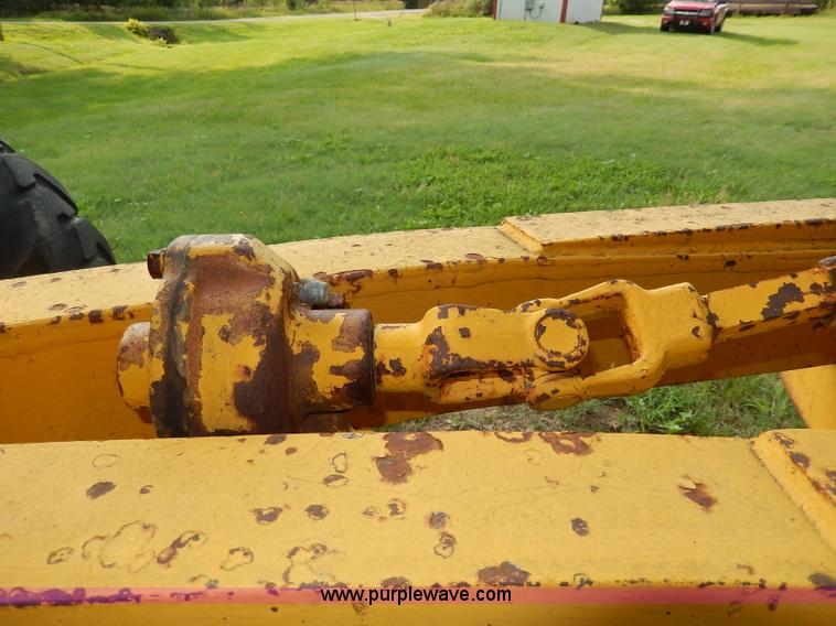 image for item I4375 1960 Caterpillar 12 Road Patrol Series E motor grader