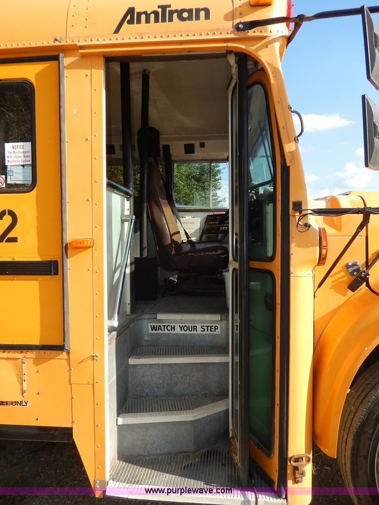 image for item I4385 1996 International 3800 school bus