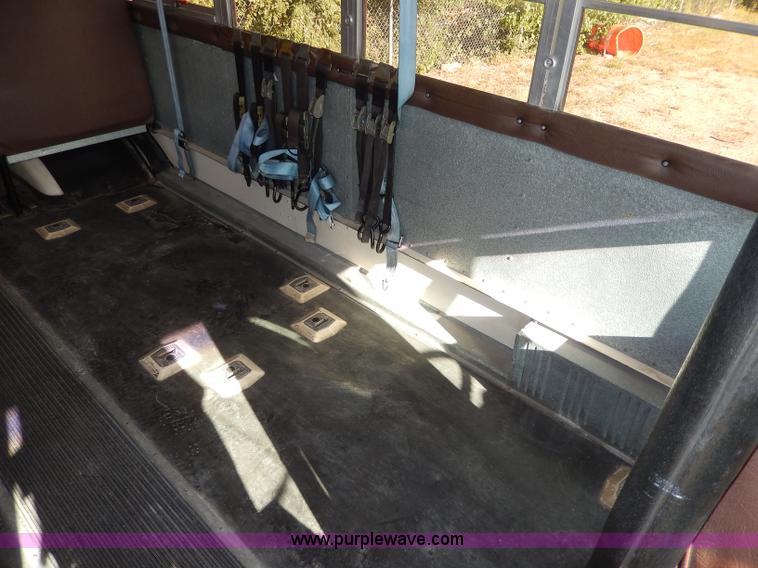 image for item I4385 1996 International 3800 school bus