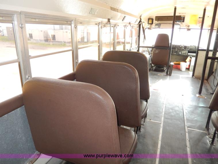 image for item I4385 1996 International 3800 school bus