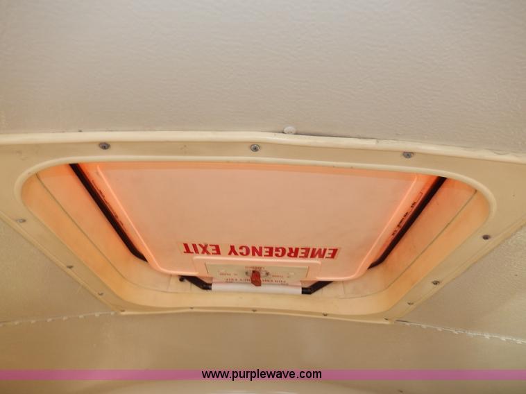 image for item I4385 1996 International 3800 school bus