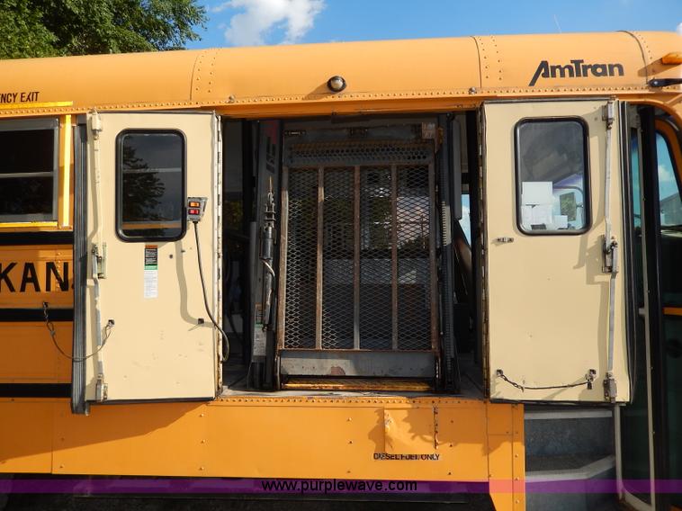 image for item I4385 1996 International 3800 school bus