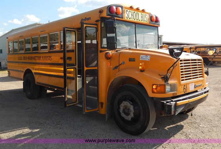 image for item I4390 1998 International 3800 school bus