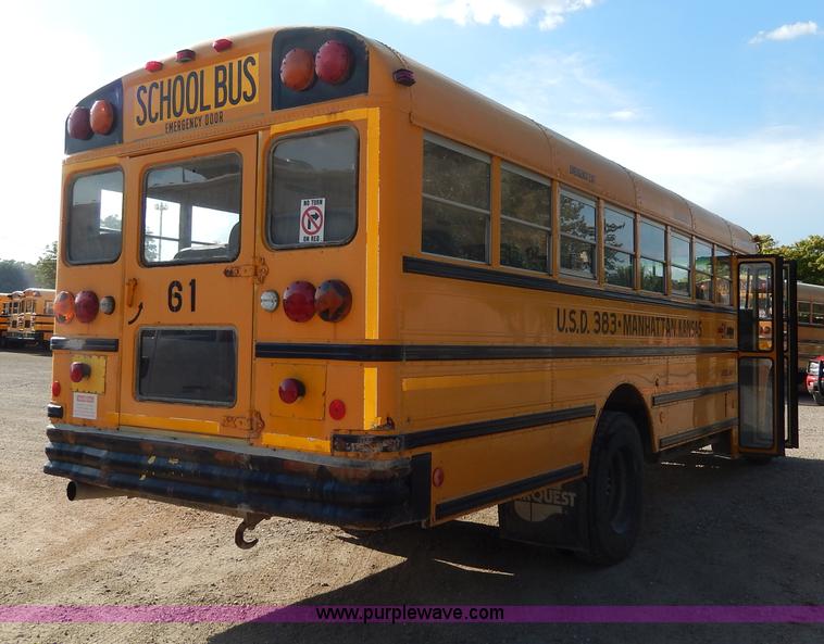 image for item I4390 1998 International 3800 school bus
