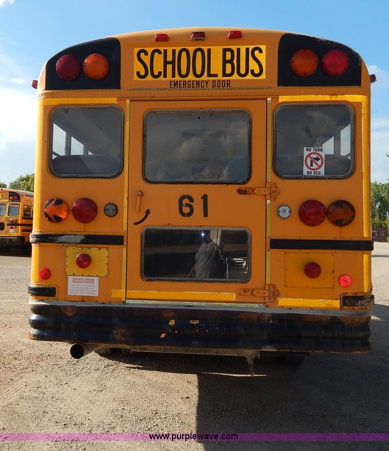 image for item I4390 1998 International 3800 school bus
