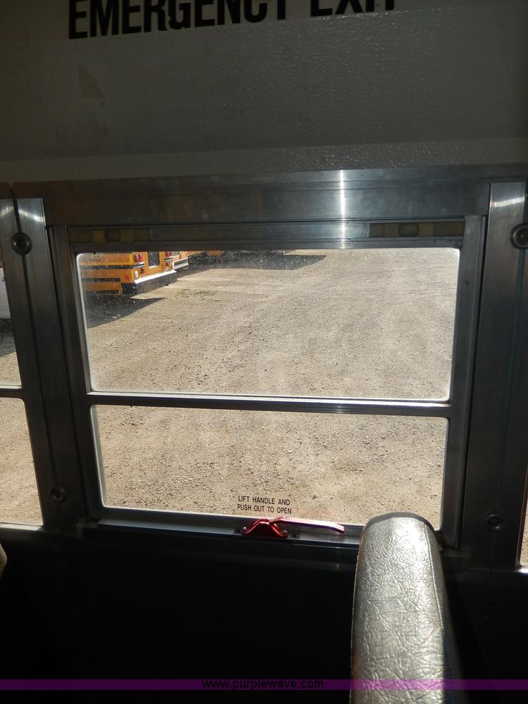 image for item I4390 1998 International 3800 school bus