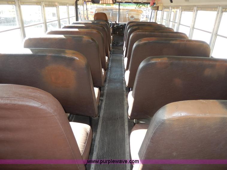 image for item I4390 1998 International 3800 school bus