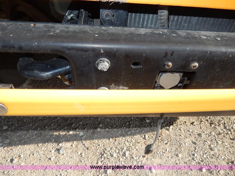 image for item I4390 1998 International 3800 school bus