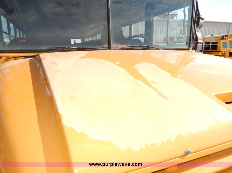 image for item I4390 1998 International 3800 school bus