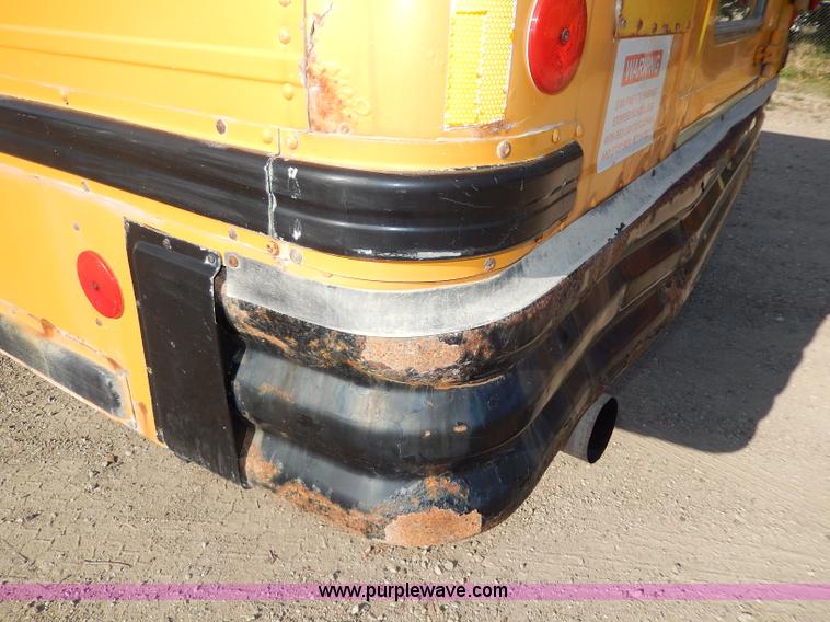 image for item I4390 1998 International 3800 school bus