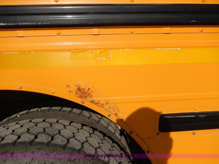 image for item I4390 1998 International 3800 school bus