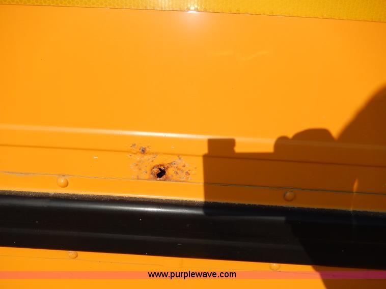 image for item I4390 1998 International 3800 school bus