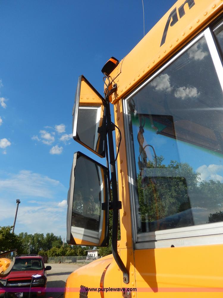 image for item I4390 1998 International 3800 school bus