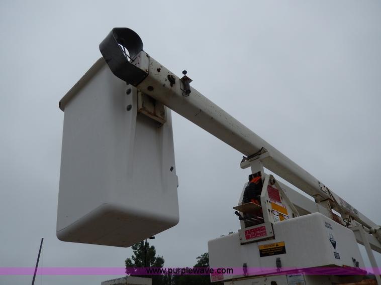 image for item I4450 1989 Ford F450 Super Duty bucket truck