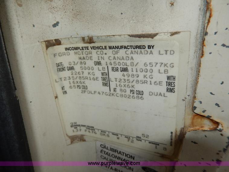 image for item I4450 1989 Ford F450 Super Duty bucket truck