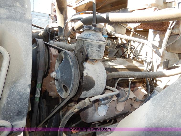 image for item I4456 1997 Chevrolet B7 Blue Bird school bus