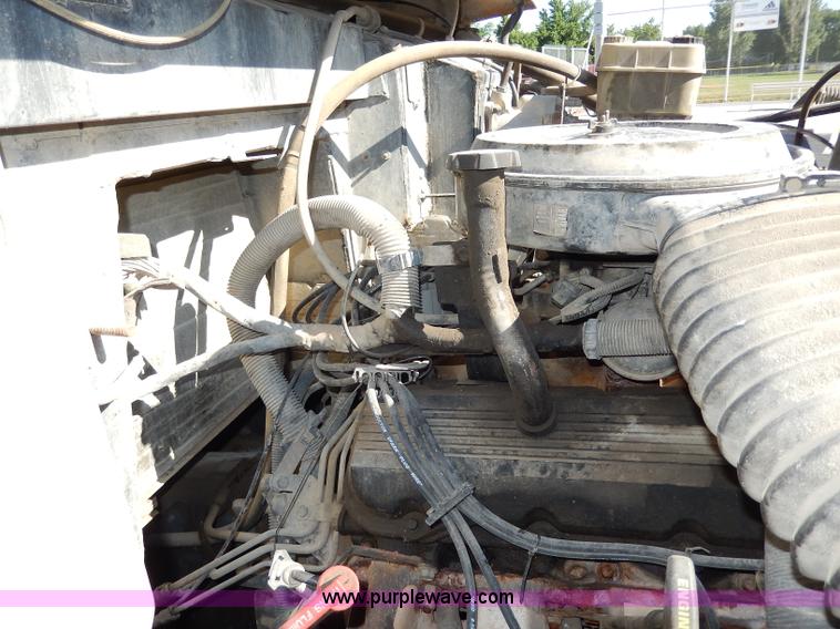 image for item I4456 1997 Chevrolet B7 Blue Bird school bus