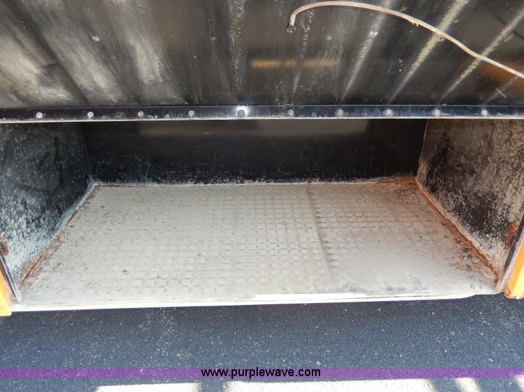 image for item I4456 1997 Chevrolet B7 Blue Bird school bus