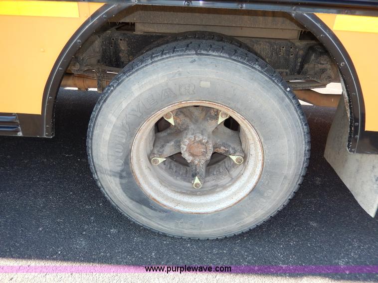 image for item I4456 1997 Chevrolet B7 Blue Bird school bus