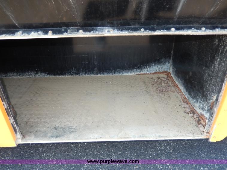 image for item I4456 1997 Chevrolet B7 Blue Bird school bus