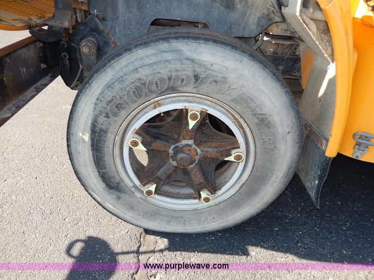 image for item I4456 1997 Chevrolet B7 Blue Bird school bus