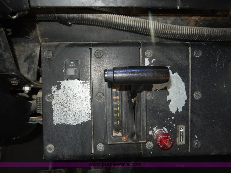 image for item I4457 1997 Chevrolet B7 Blue Bird school bus