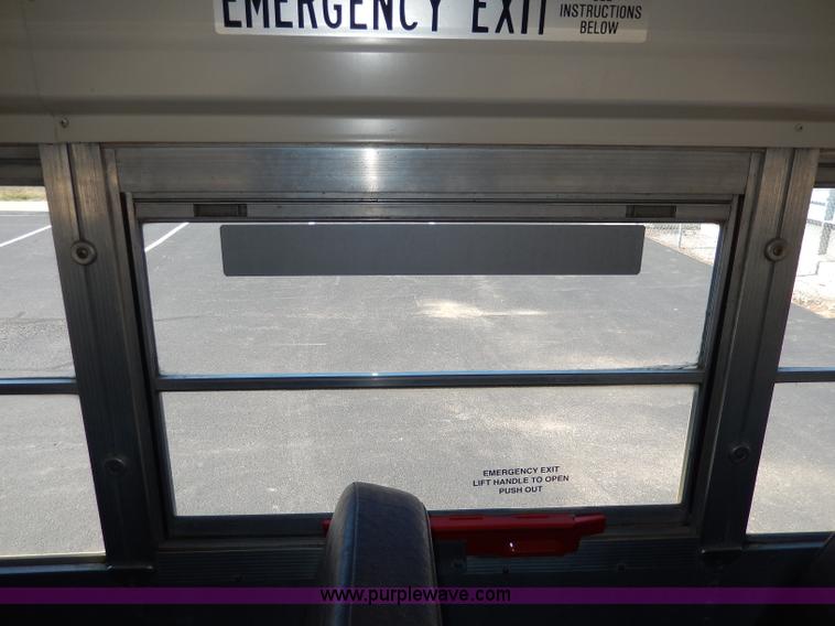 image for item I4457 1997 Chevrolet B7 Blue Bird school bus