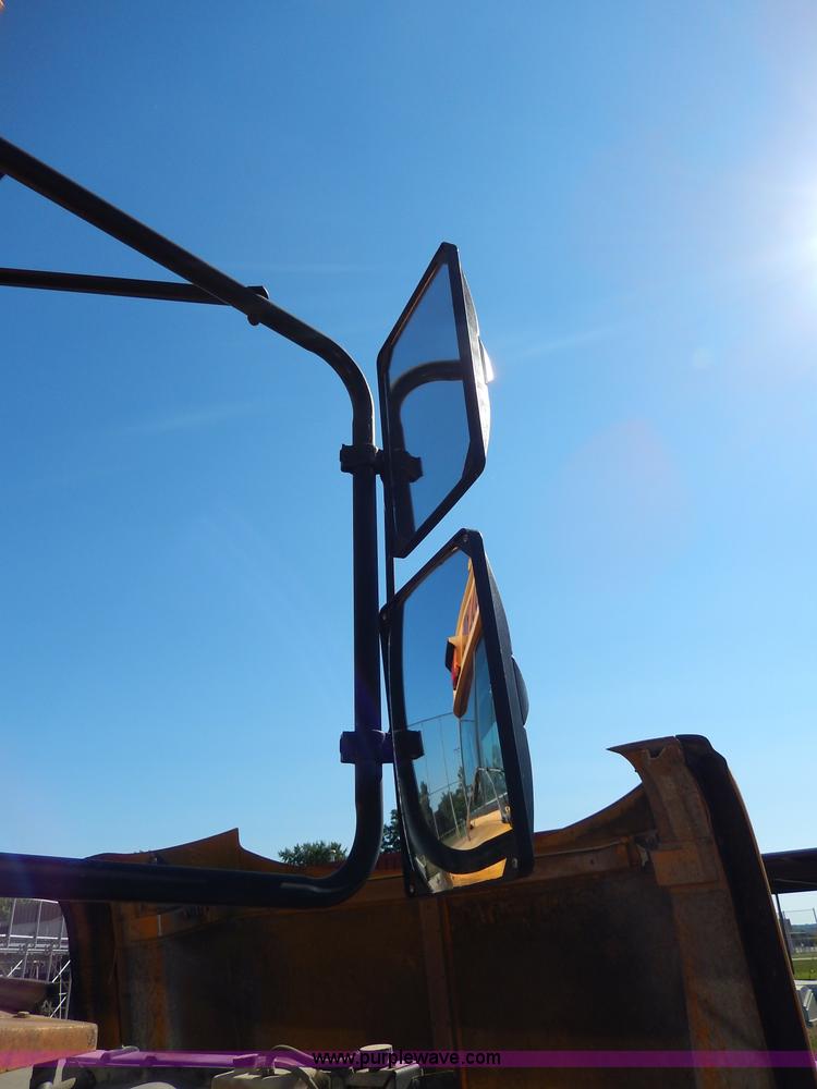 image for item I4457 1997 Chevrolet B7 Blue Bird school bus