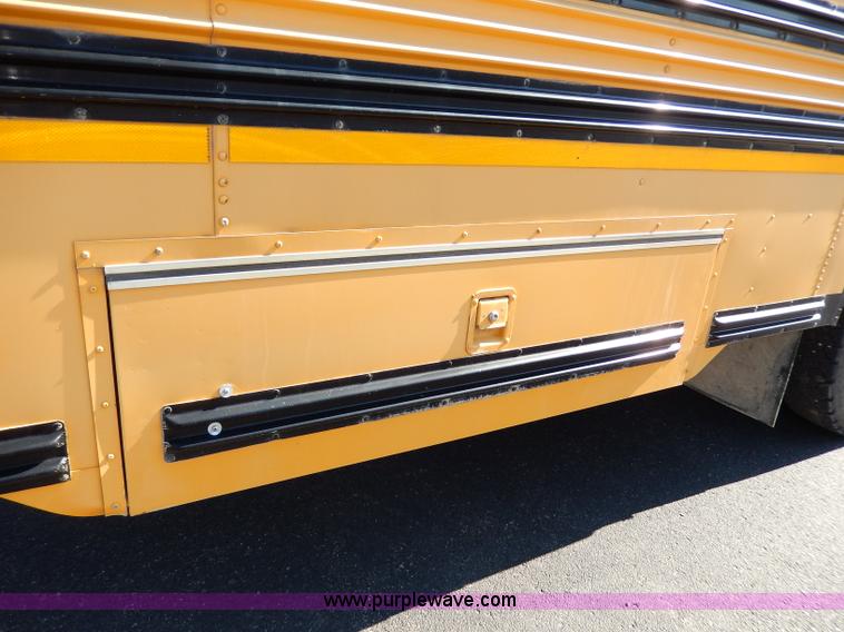 image for item I4457 1997 Chevrolet B7 Blue Bird school bus