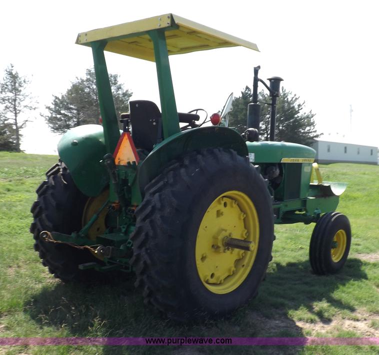 image for item I7631 John Deere 4020 tractor