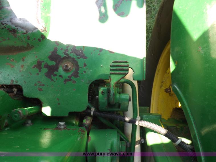 image for item I7631 John Deere 4020 tractor