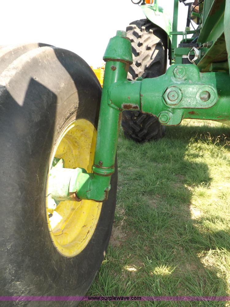 image for item I7631 John Deere 4020 tractor