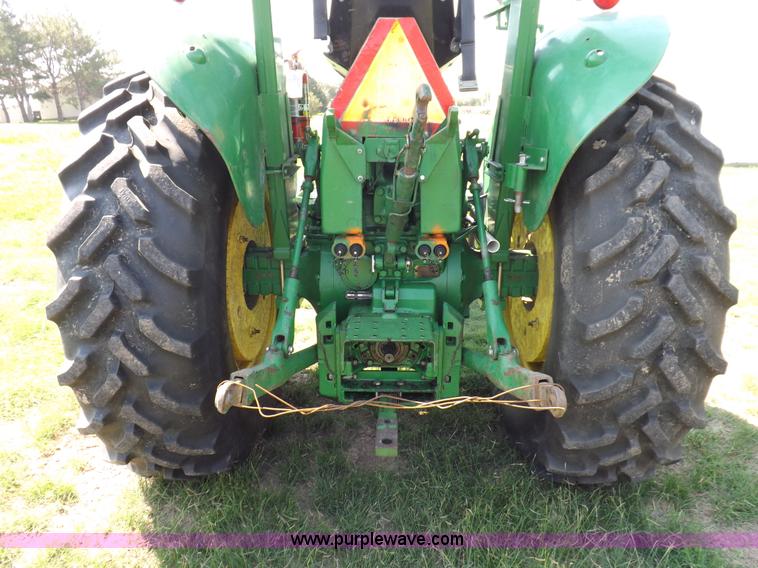 image for item I7631 John Deere 4020 tractor