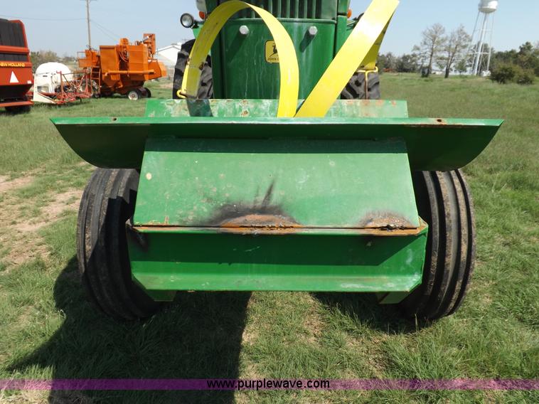 image for item I7631 John Deere 4020 tractor