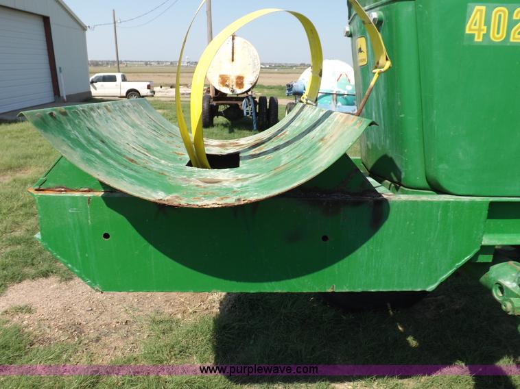 image for item I7631 John Deere 4020 tractor