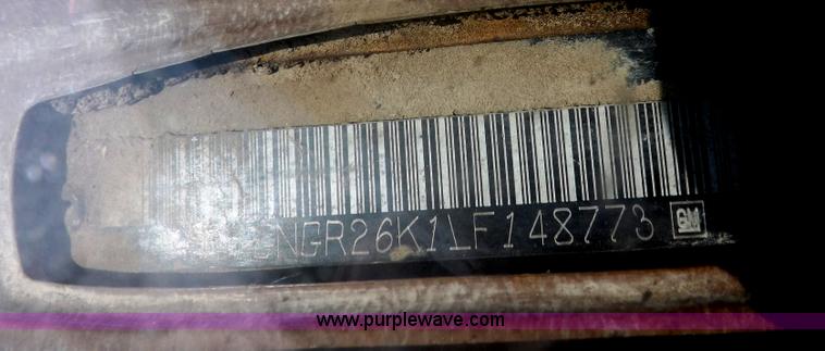 image for item I7632 1990 Chevrolet Suburban R2500 SUV