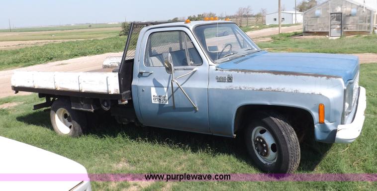 image for item I7633 1980 Chevrolet C30 Custom Deluxe flatbed truck