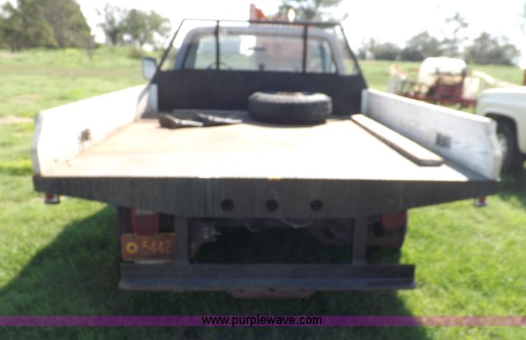 image for item I7633 1980 Chevrolet C30 Custom Deluxe flatbed truck