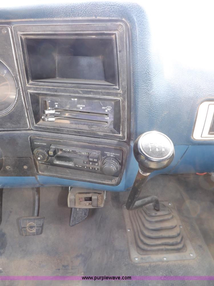 image for item I7633 1980 Chevrolet C30 Custom Deluxe flatbed truck