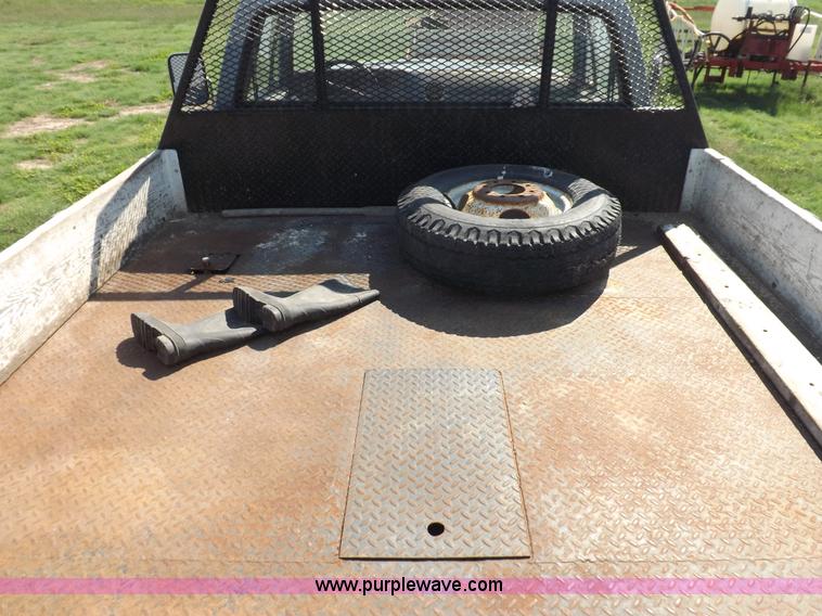 image for item I7633 1980 Chevrolet C30 Custom Deluxe flatbed truck