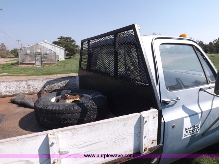 image for item I7633 1980 Chevrolet C30 Custom Deluxe flatbed truck