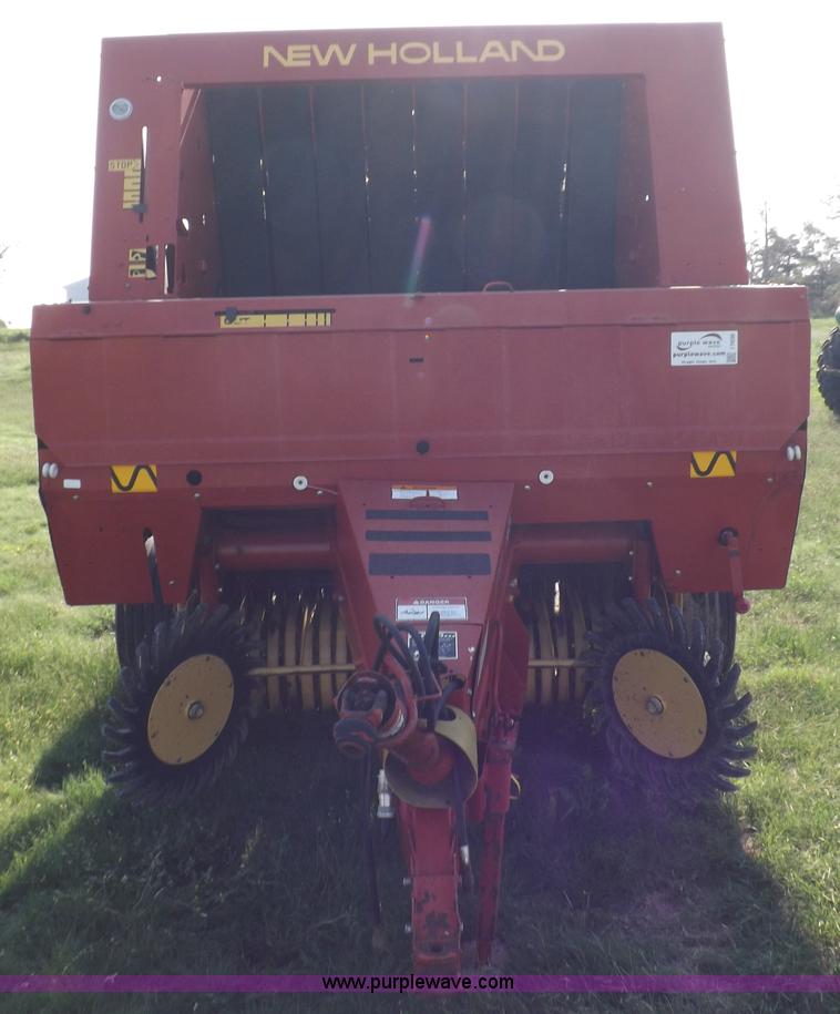 image for item I7636 1994 New Holland 660 round baler